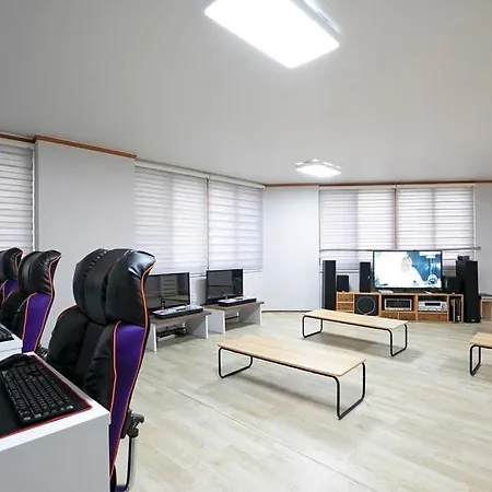Busan Go House Pension