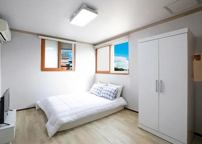 Go House Busan